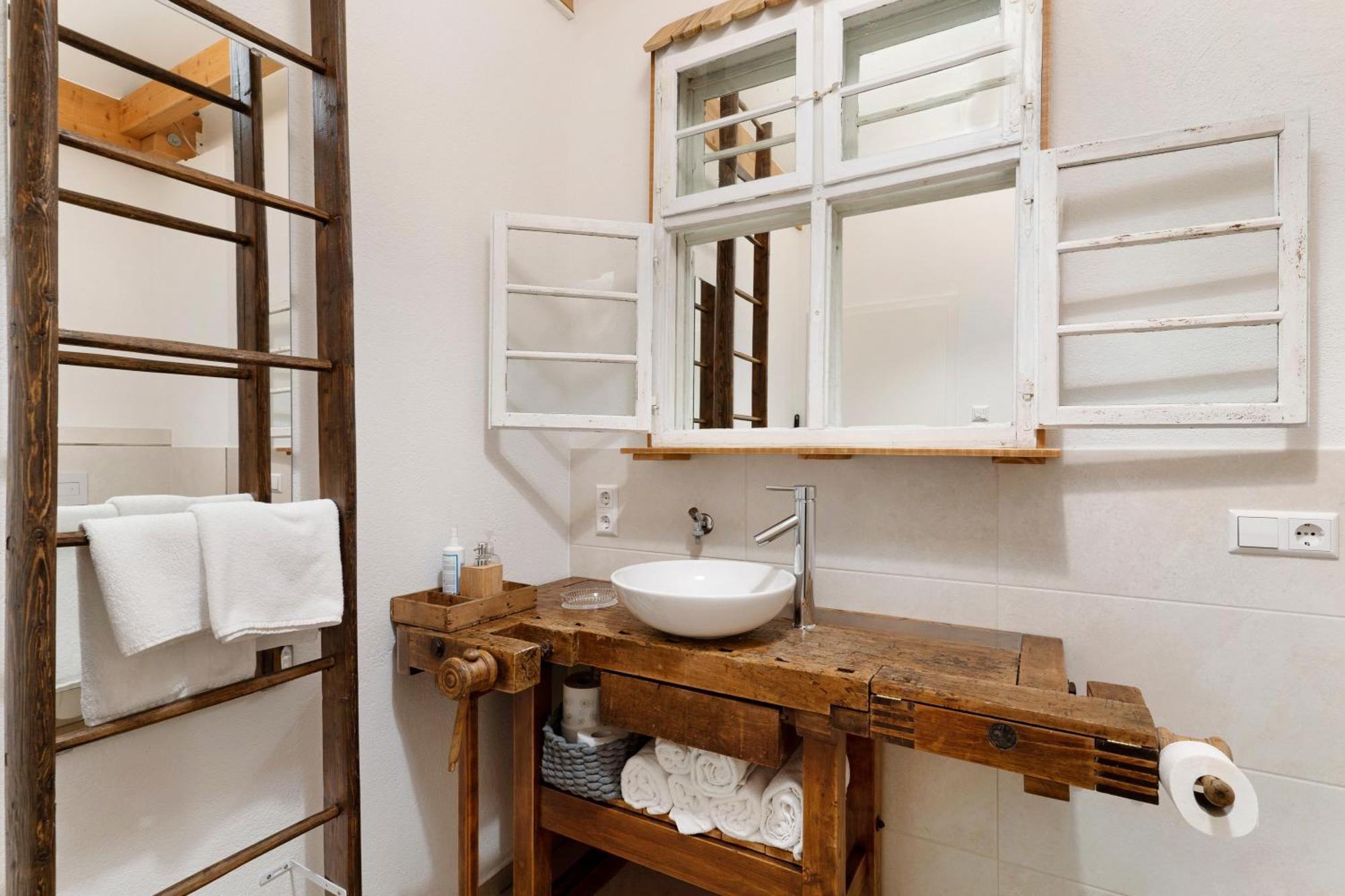 Ferienwohnung In Der Weinig Sasbach am Kaiserstuhl Esterno foto